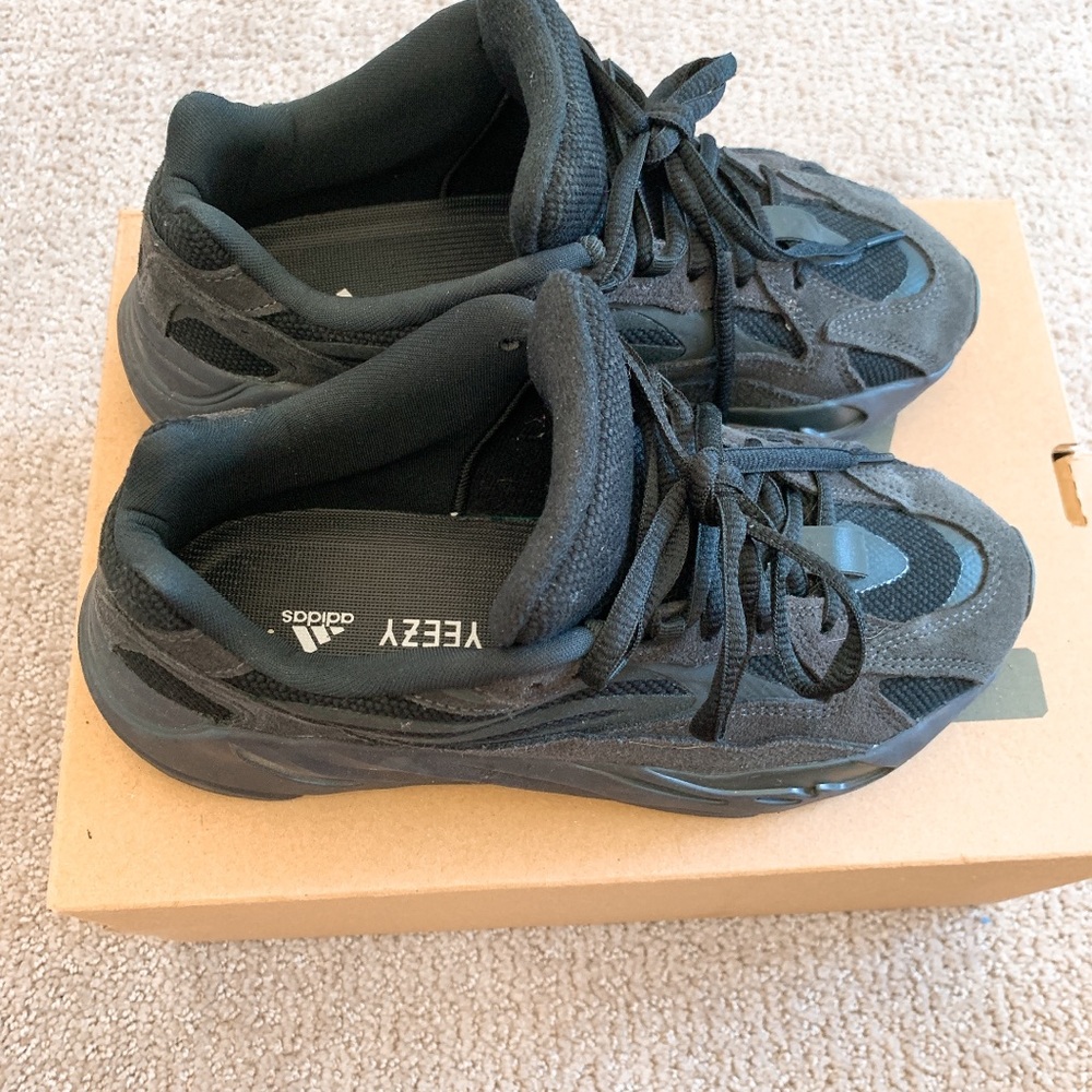 Authentic Yeezy Boost 700  V2  US 5 1/2 - Picture 9 of 11